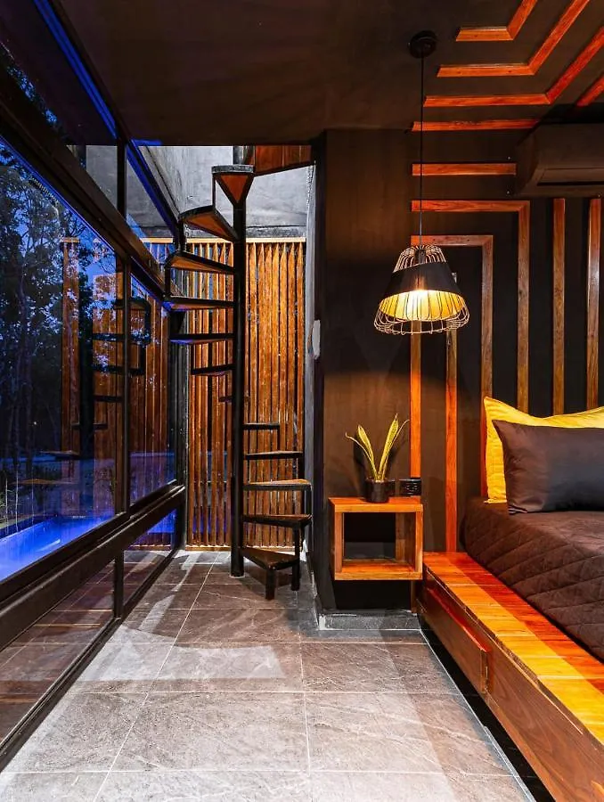 Villa K NAJ- Tiny House con cenote natural privado.